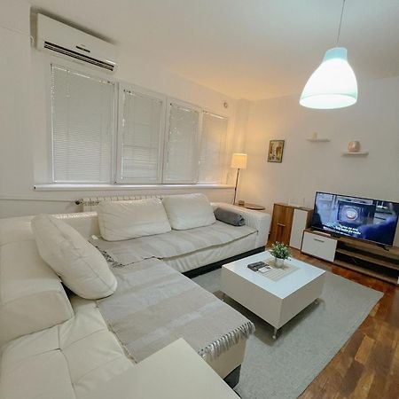 Slavija Mcd Apartment 贝尔格莱德 外观 照片