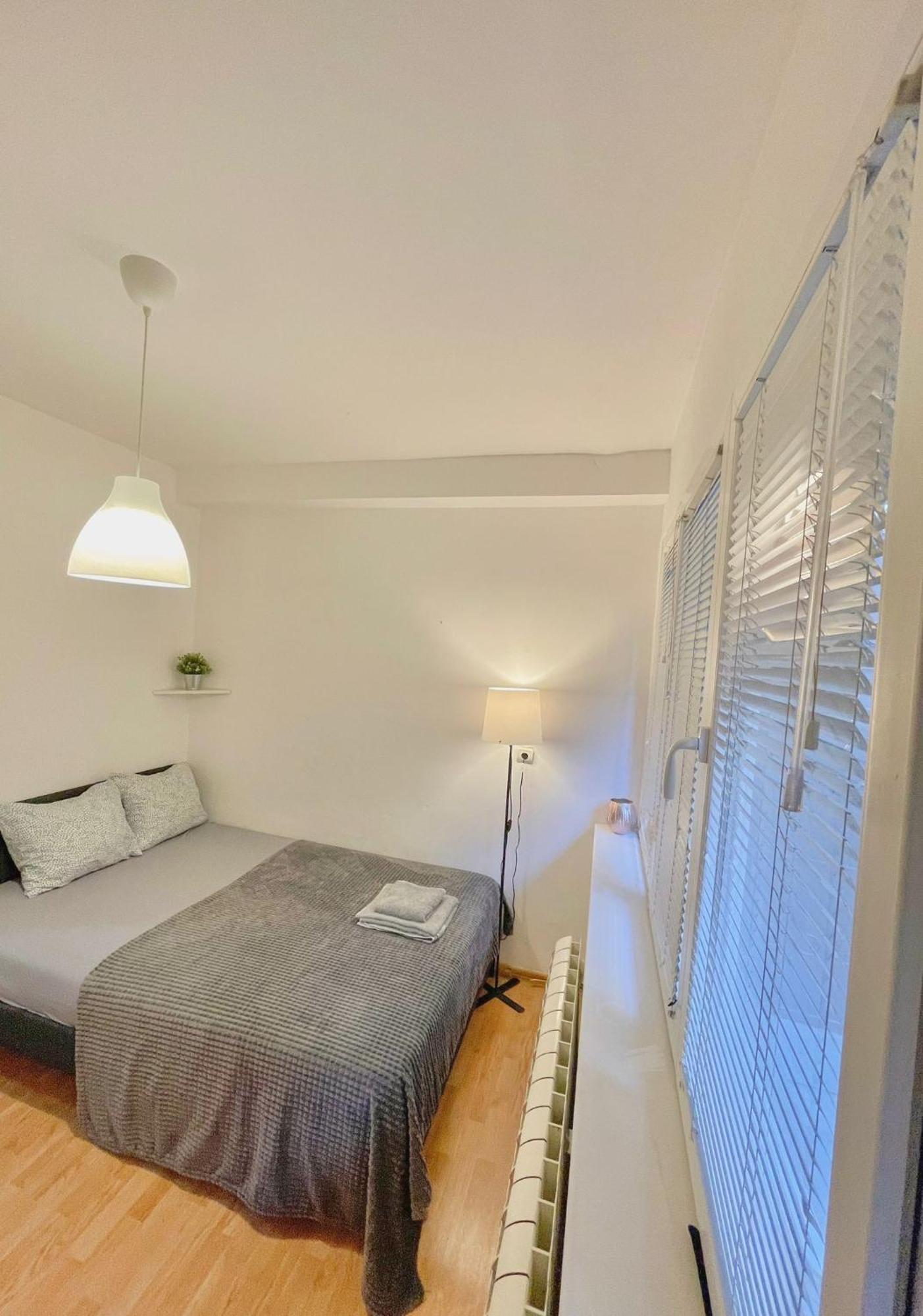 Slavija Mcd Apartment 贝尔格莱德 外观 照片